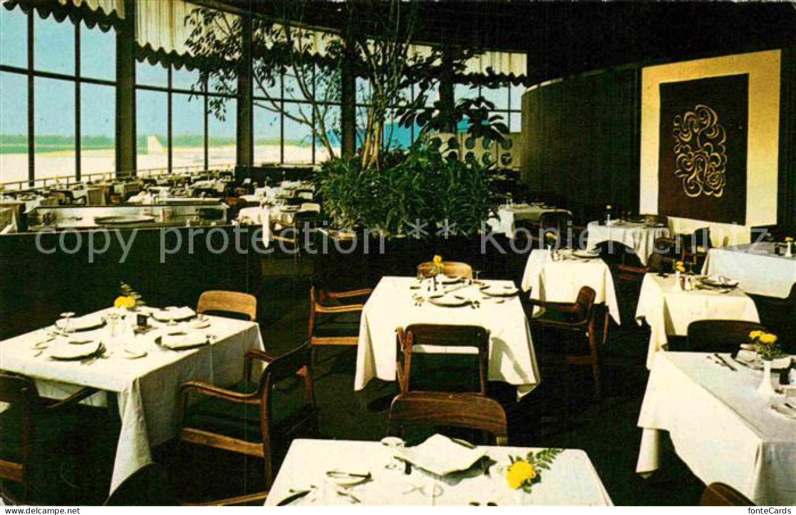 72892137 Chicago_Illinois Seven Continents Restaurant At O Hare International Ai - Andere & Zonder Classificatie