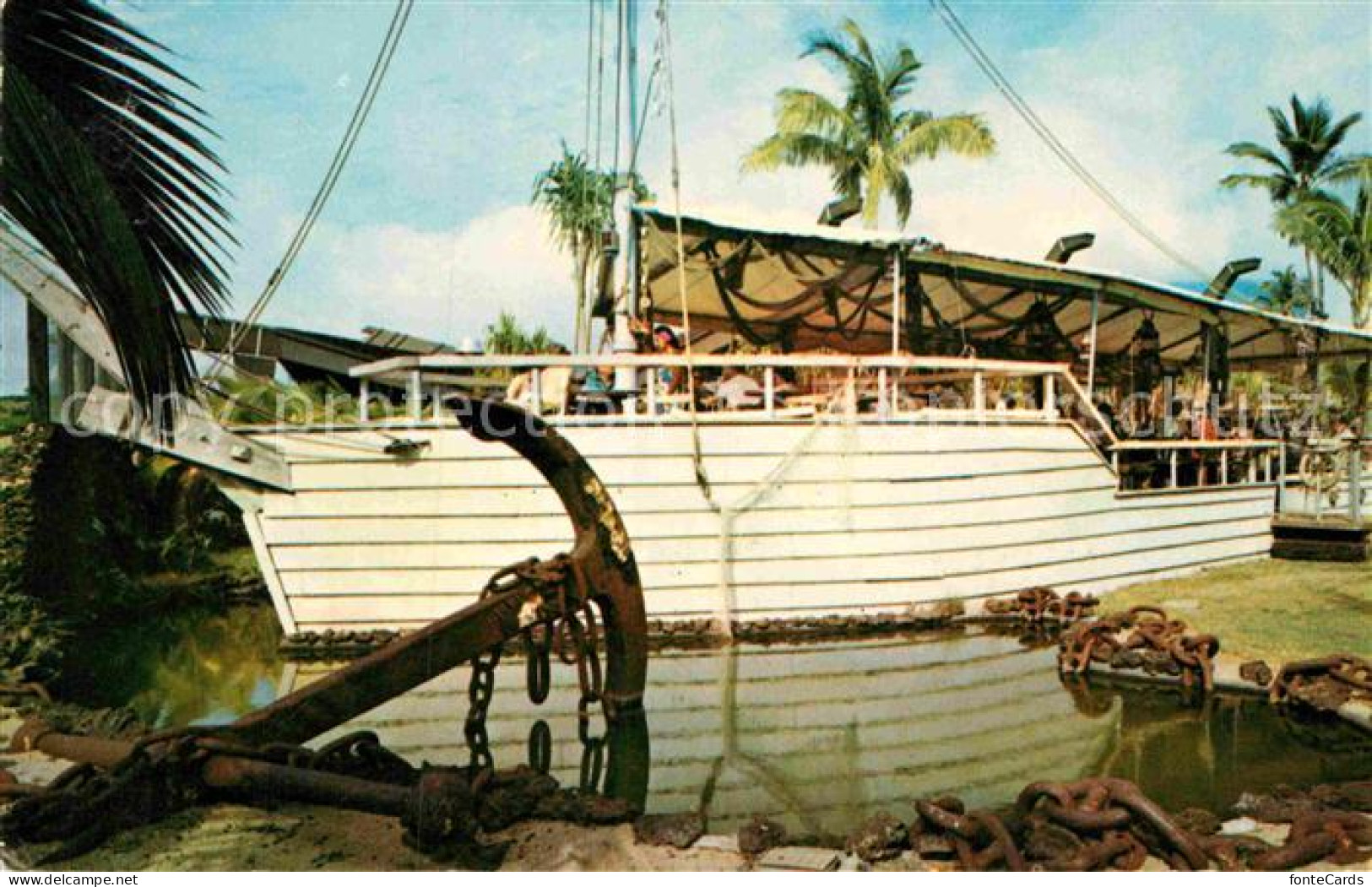 72891675 Lahaina Beach Hotel Ship Wreck Bar - Andere & Zonder Classificatie