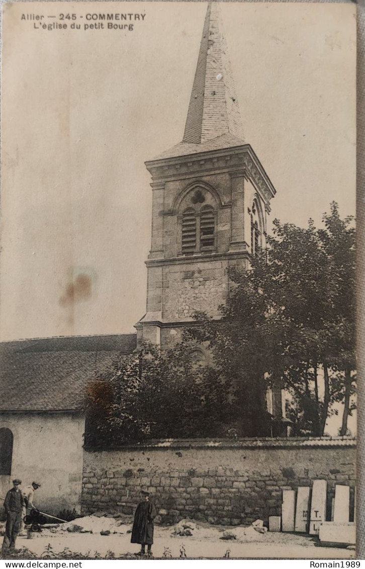 Commentry L'église Du Petit Bourg - Commentry