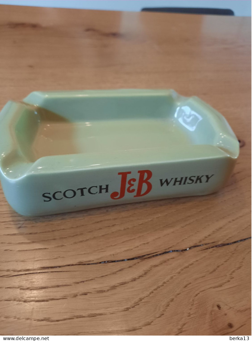 Cendrier Scotch Whisky J&B - Porcelaine