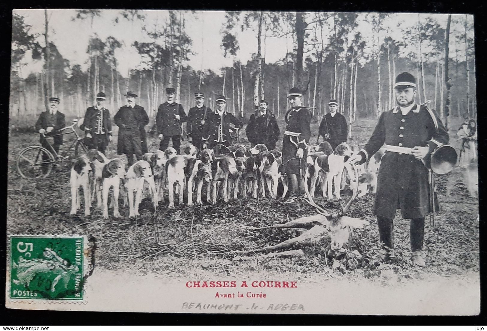 27 - CHASSES ACOURRE  Avant Le Curée  (Beaumont-le-Roger , St Hubert , 100è Prise De Cerf D'Albert Chopelin) - Beaumont-le-Roger