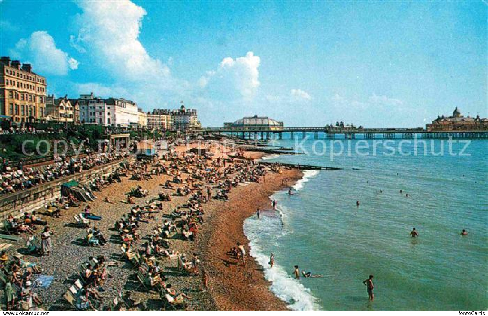 72810014 Eastbourne Sussex Beach And Pier Eastbourne - Sonstige & Ohne Zuordnung