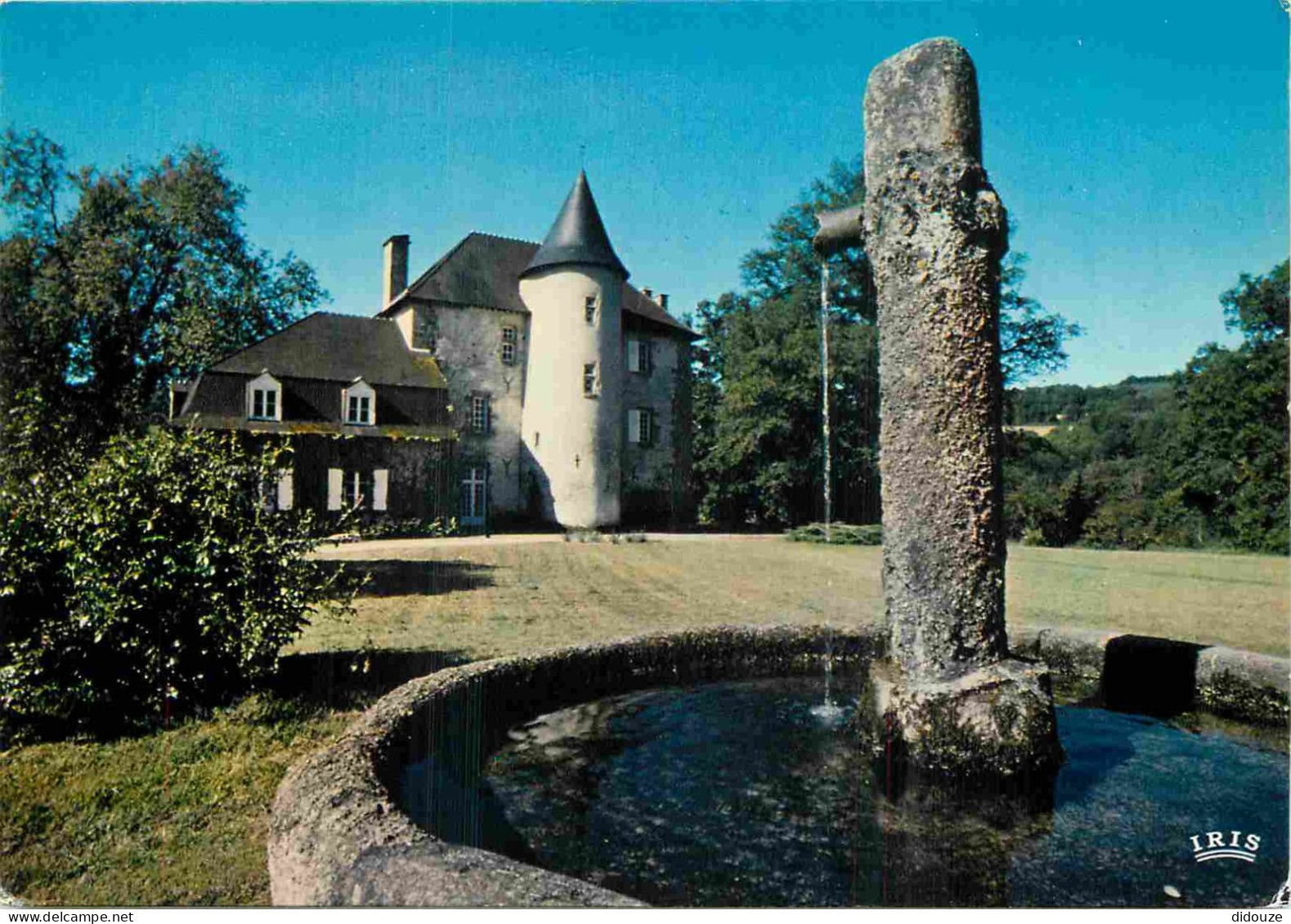 87 - Eymoutiers - Le Château De La Rivière Au Seigneur - CPM - Voir Scans Recto-Verso - Eymoutiers