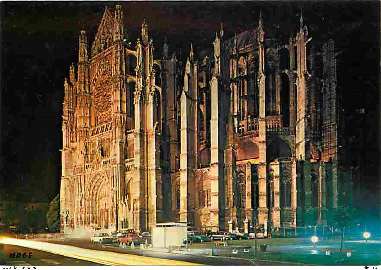 60 - Beauvais - La Cathédrale Saint Pierre - Vue De Nuit - Automobiles - Carte Neuve - CPM - Voir Scans Recto-Verso - Beauvais