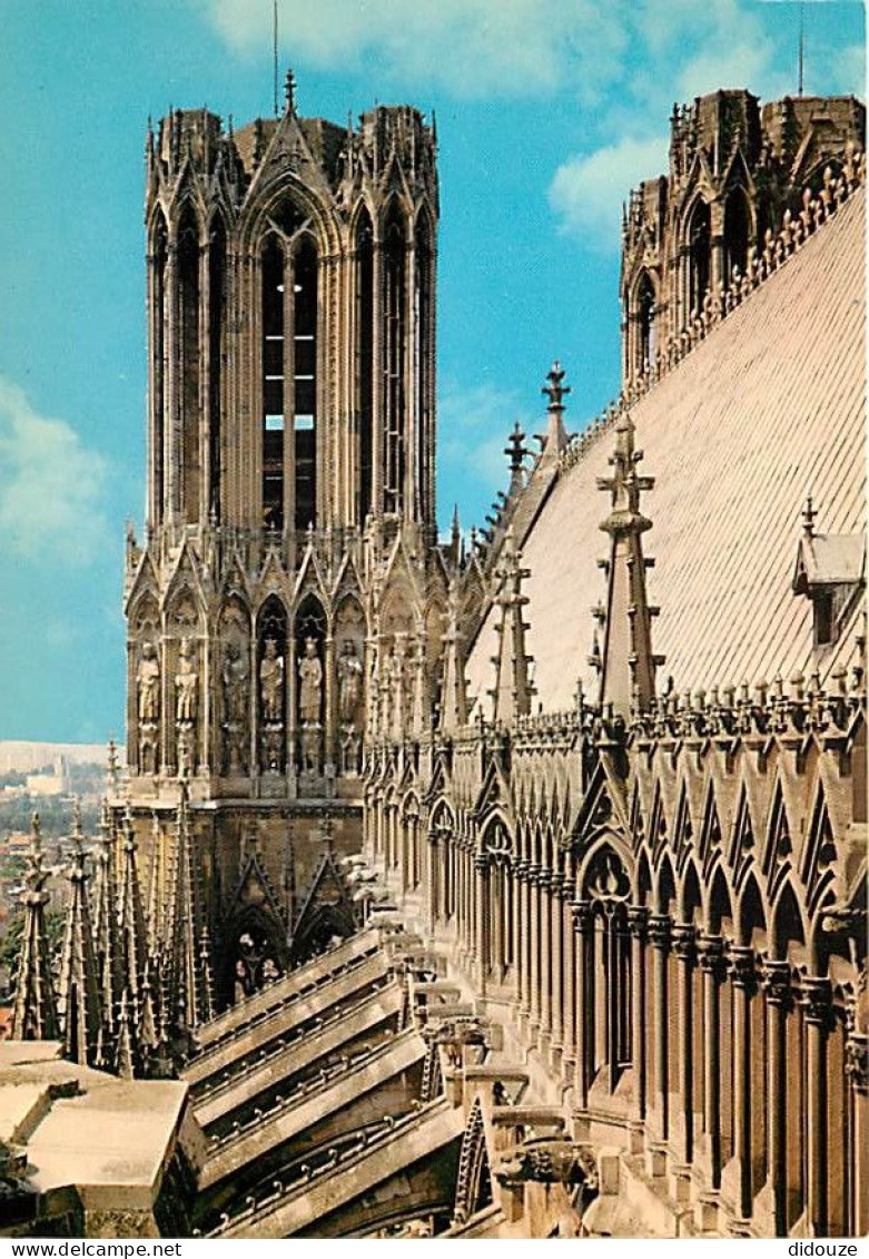 51 - Reims - Cathédrale Notre Dame - Tour Sud - CPM - Carte Neuve - Voir Scans Recto-Verso - Reims