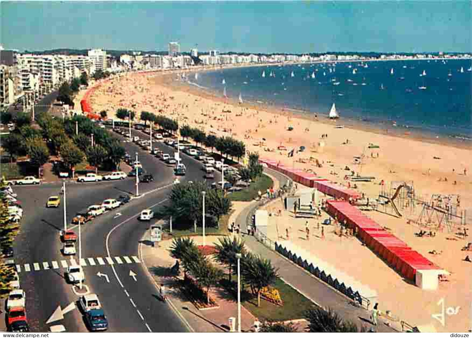 44 - La Baule - Le Boulevard De Mer Et La 'grande Plage Vus De L'hôtel Majestic - Automobiles - Carte Neuve - Jeux De Pl - La Baule-Escoublac