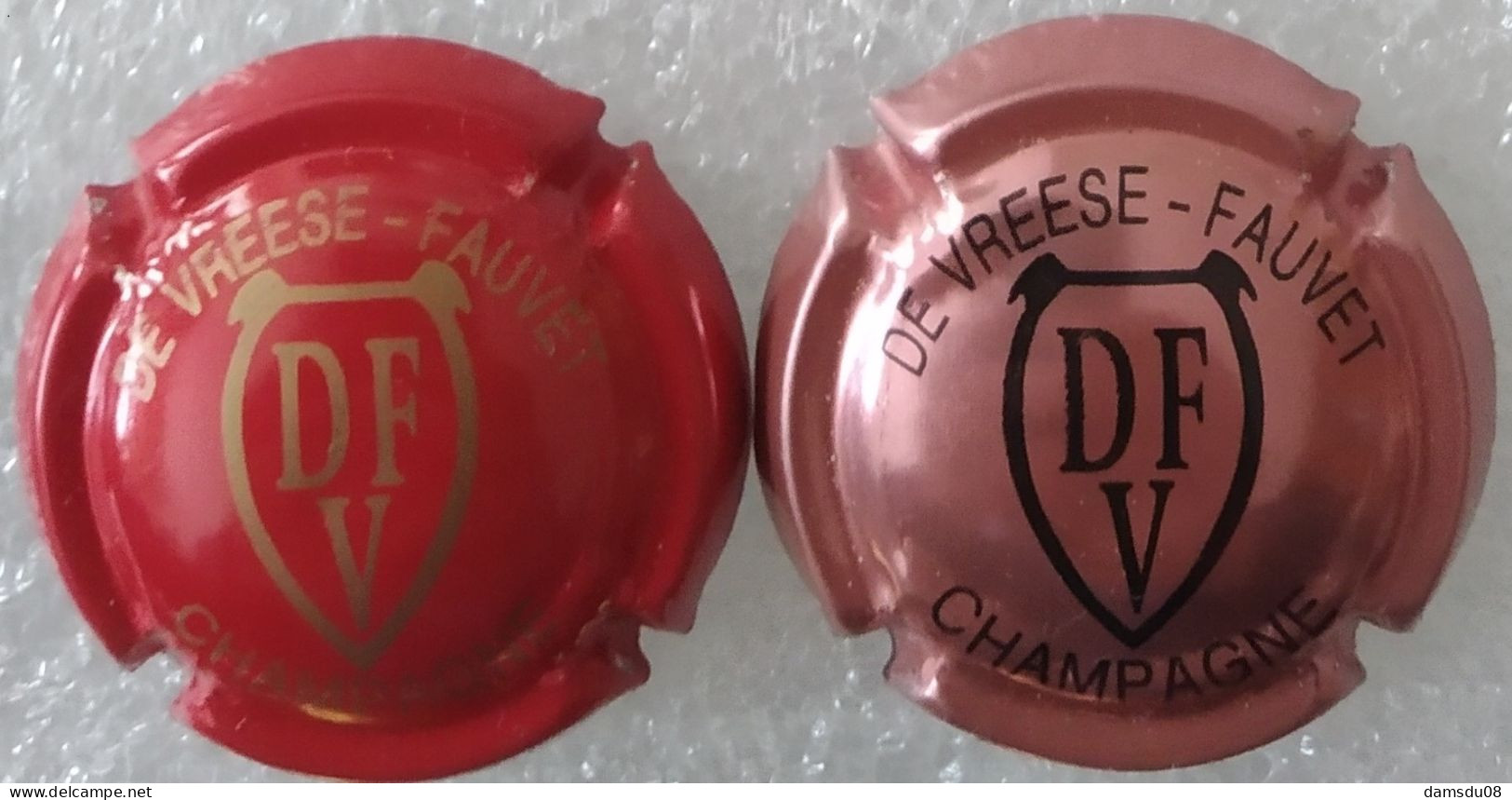 2 Capsules De Champagne Devreese - Fauvet - Andere & Zonder Classificatie