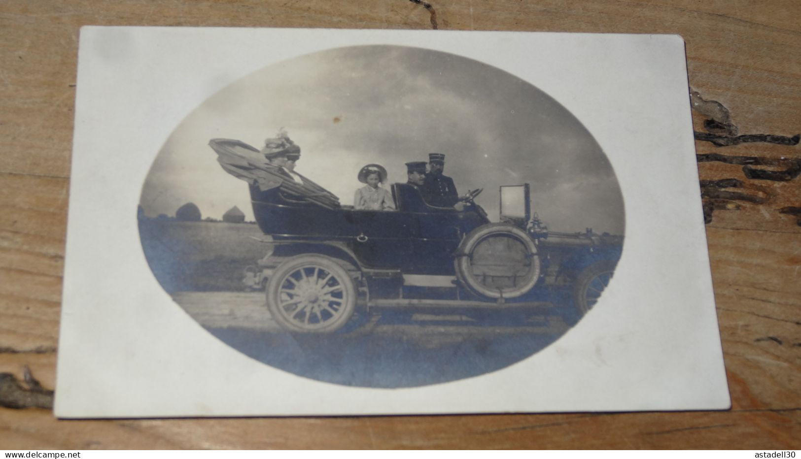 Carte Photo Voiture De Tourisme   ............... BH-19081 - Passenger Cars