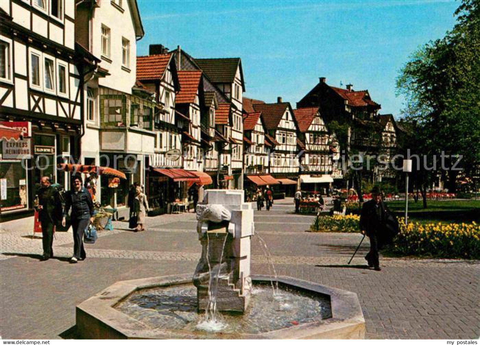 72890029 Bad Sooden-Allendorf Froschkoenigbrunnen Weinreihe Fachwerkhaeuser Bad  - Bad Sooden-Allendorf