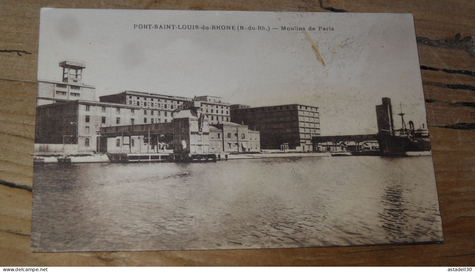 PORT SAINT LOUIS DU RHONE, Moulins De Paris   ............... BH-19102 - Autres & Non Classés