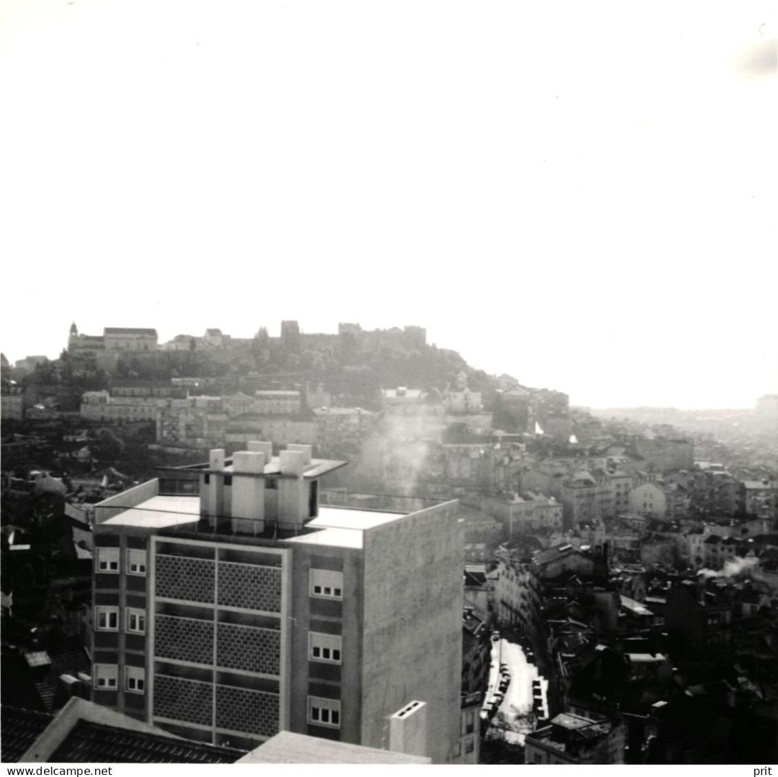 Lisbon Portugal View To São Jorge Castle 1950-60s Small Vintage Photo 9 X 9 Cm - Europe