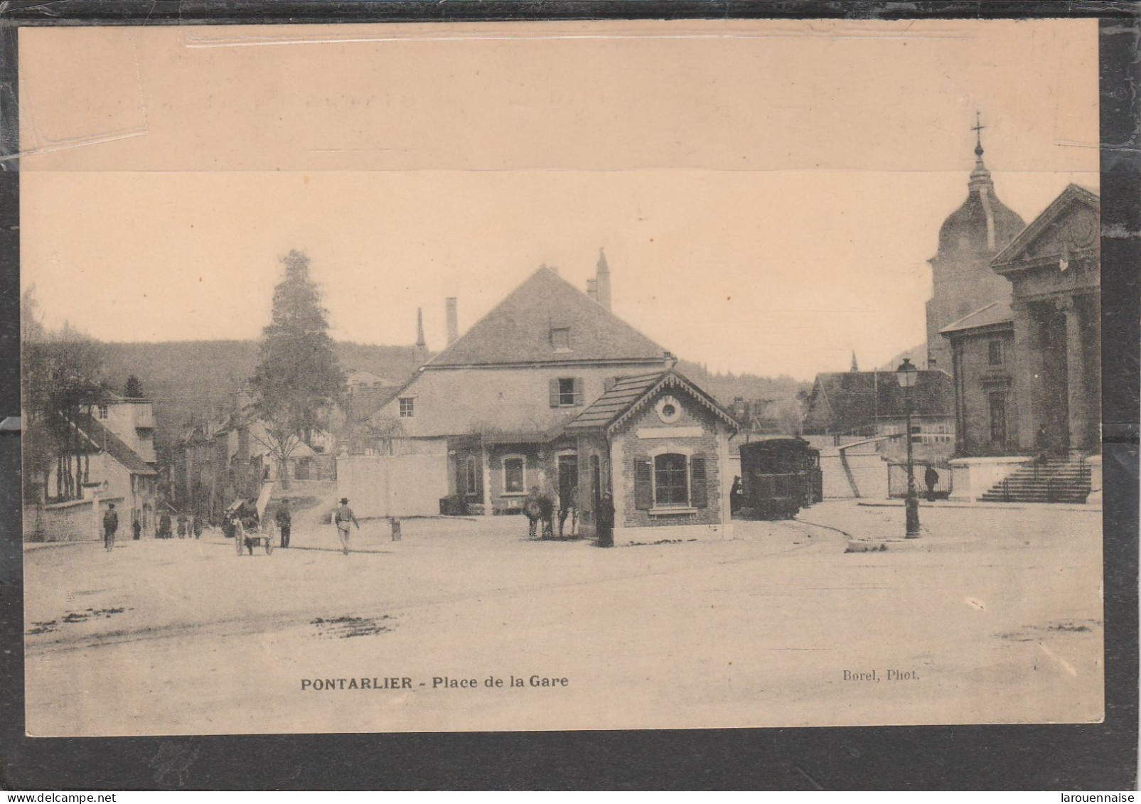 25 - PONTARLIER - Place De La Gare - Pontarlier