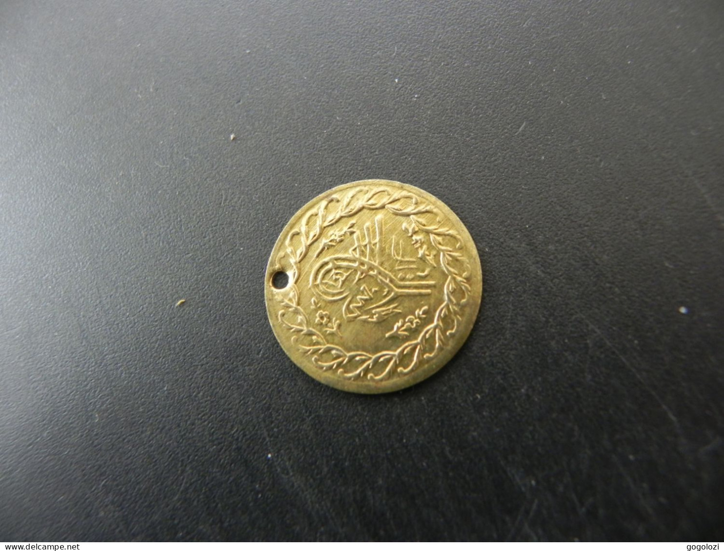 Old Oriental Coin Or Token - Ottoman Empire - To Be Identified - Autres & Non Classés
