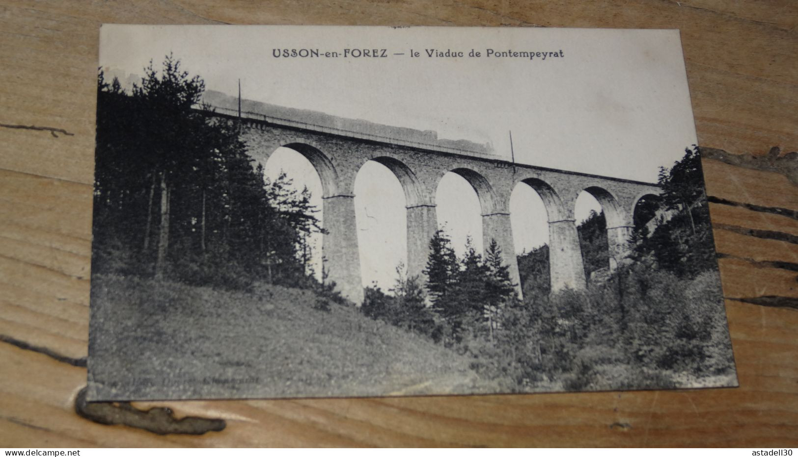 USSON EN FOREZ, Le Viaduc De Pontempeyrat   ............... BH-19108 - Autres & Non Classés