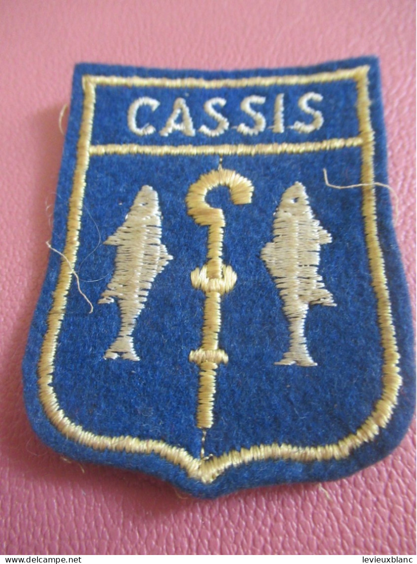 Ecusson Tissu Ancien /CASSIS /Bouches Du Rhône  / Vers 1960-1980                    ET700 - Patches