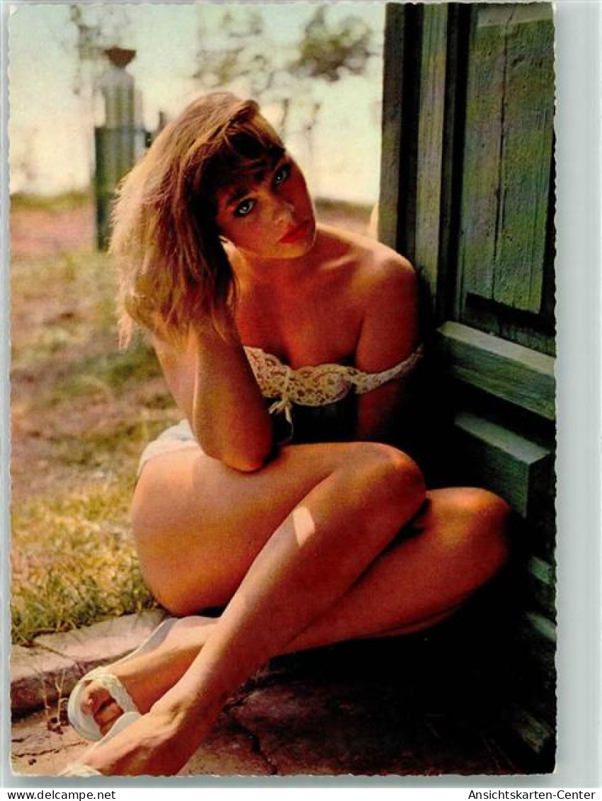 39612608 - Schauspielerin Elke Sommer Im Bikini Fotograf Fried Agency - Other & Unclassified