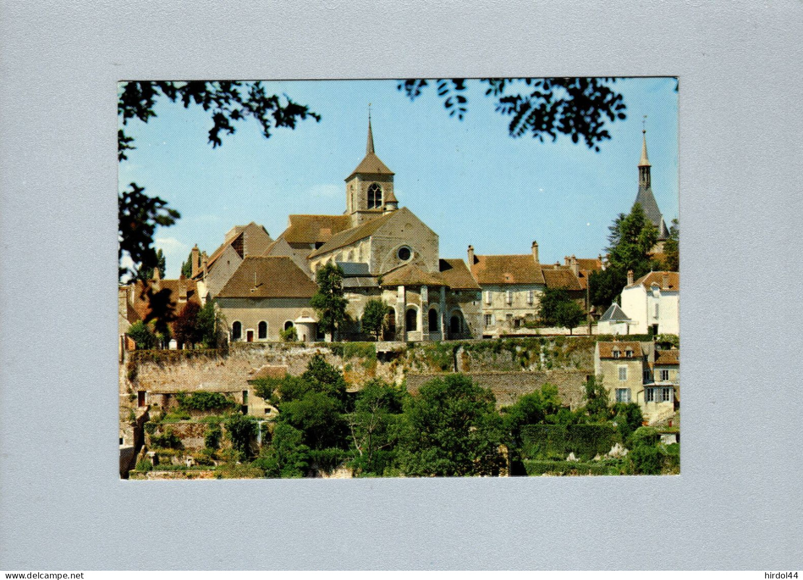 Avallon (89) : L'église Saint Lazare - Avallon