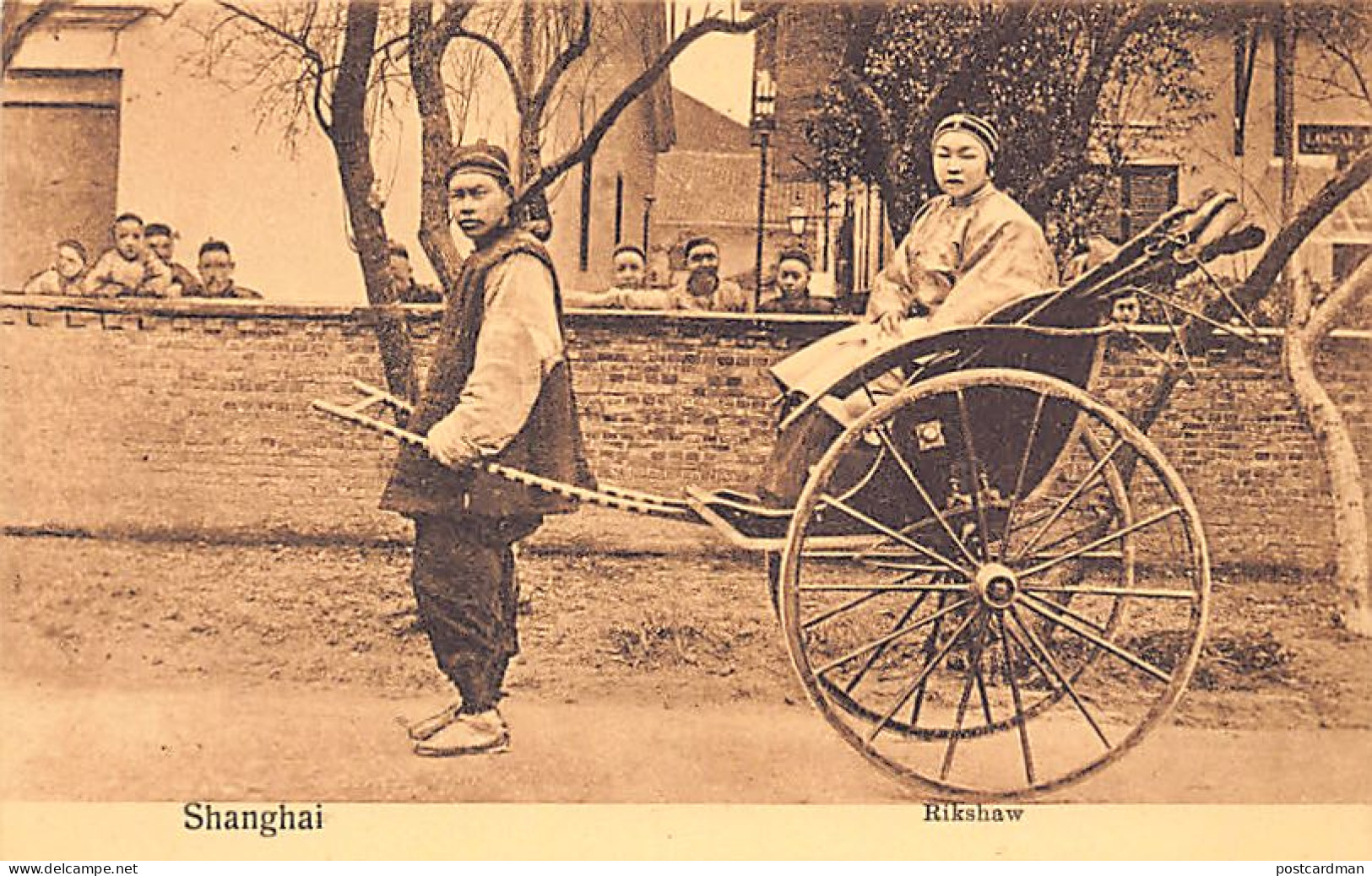 China - SHANGHAI - Chinese Lady In Rickshaw - Publ. Kunh & Komor  - Chine