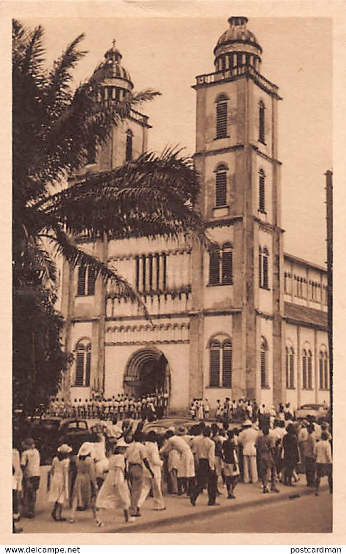Cameroun - DOUALA - La Cathédrale - Ed. Goethe 3025 - Camerun