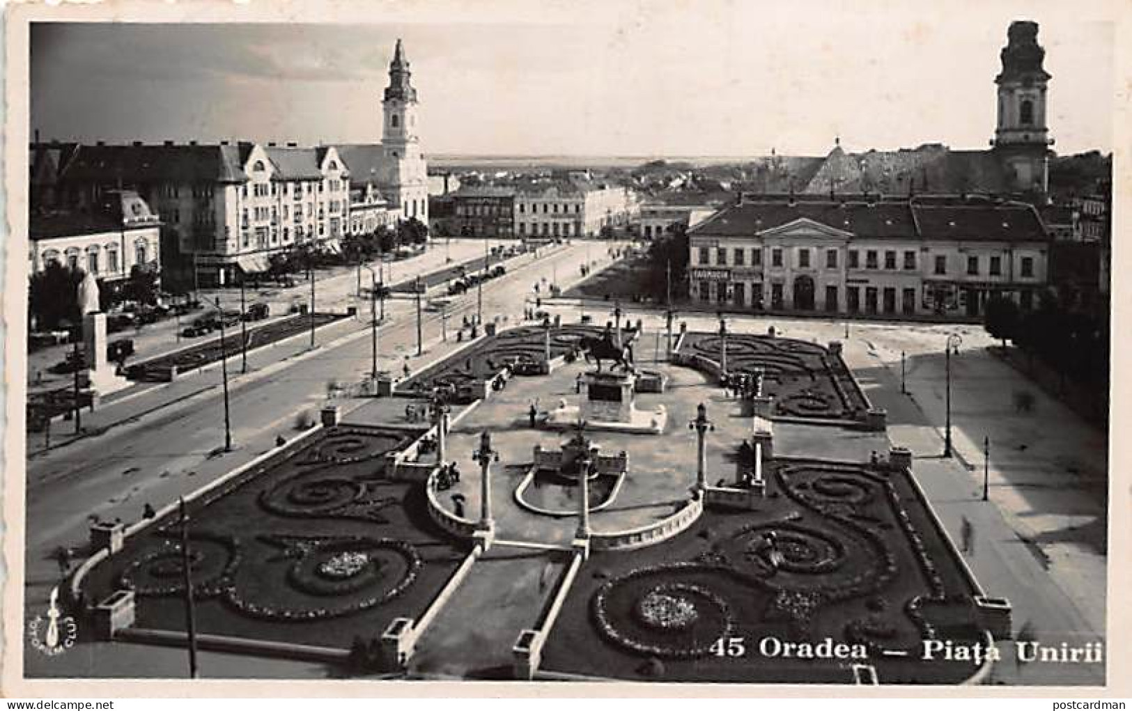 Romania - ORADEA (Nagyvarad) - Piata Unirii - REAL PHOTO - Romania