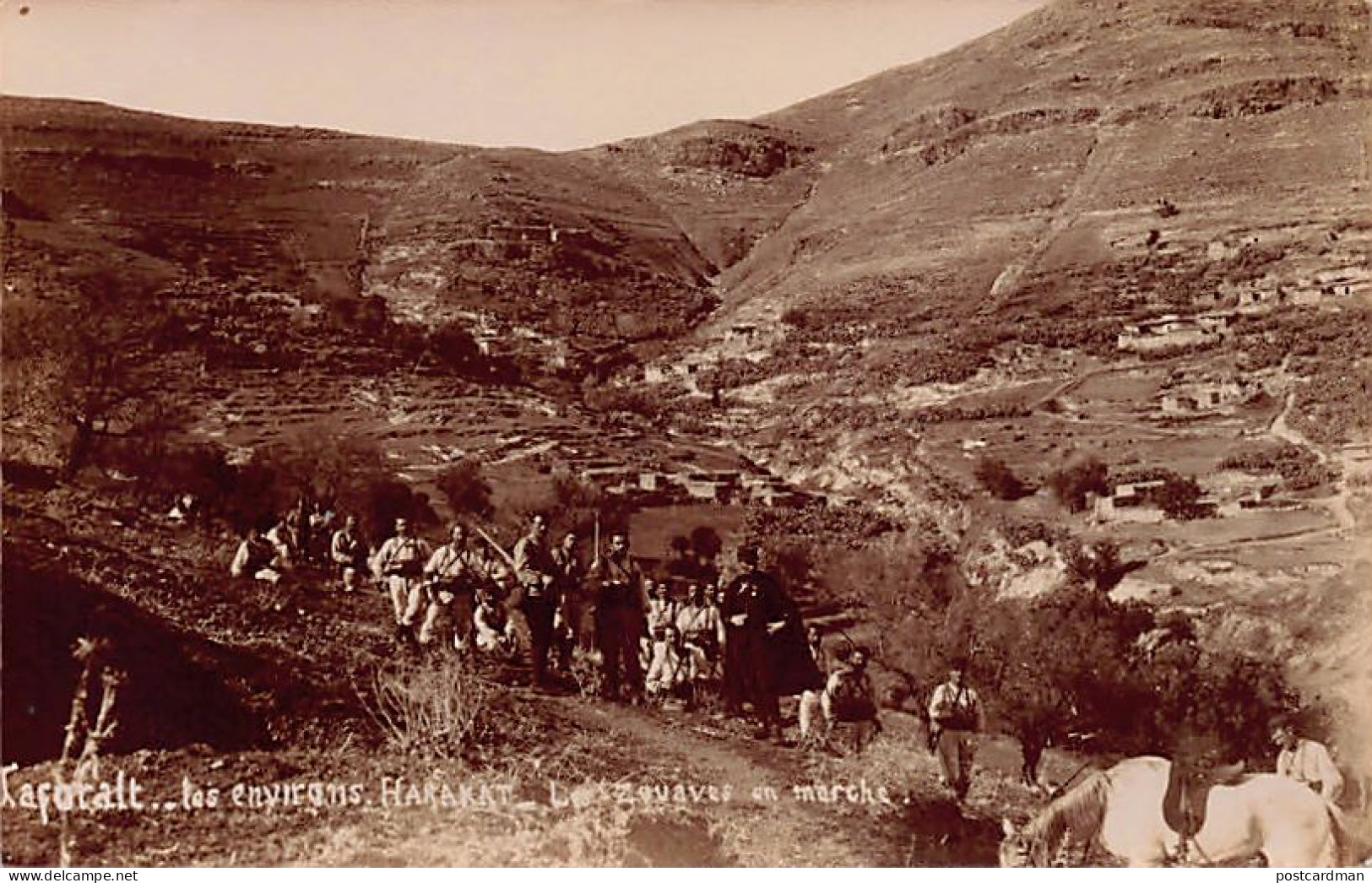 Maroc - TAFORALT - Les Environs Harakat - Les Zouaves En Marche - CARTE PHOTO - Ed. Inconnu  - Other & Unclassified