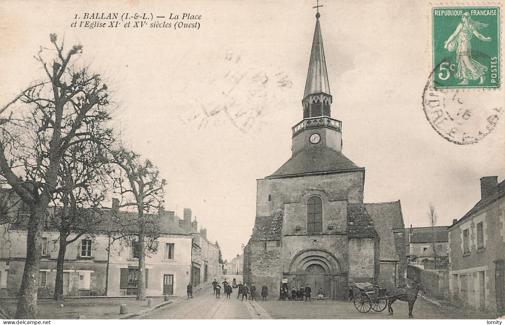 37 Ballan La Place Et église , Ouest CPA Attelage - Ballan-Miré