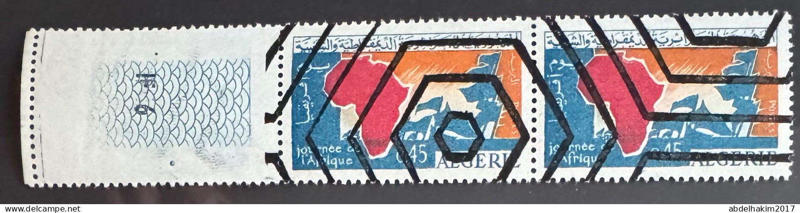 Rare! Algerie, Paire Du YT386 Portant Une Para Oblitération, MNH Journée De L’Afrique - Autres & Non Classés