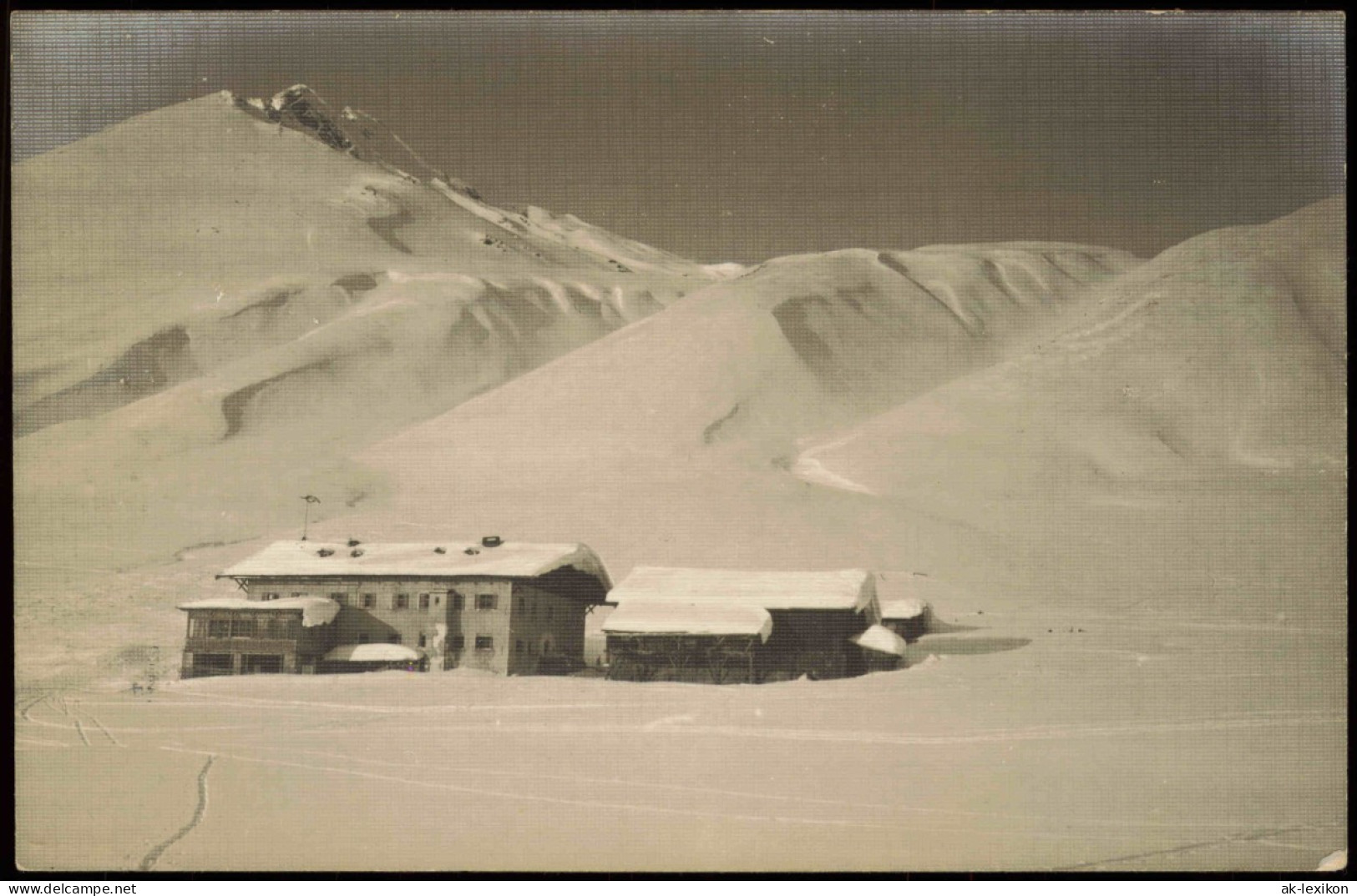 Ansichtskarte  Alpen Berggasthaus Hütte Im Winter 1929 - Unclassified