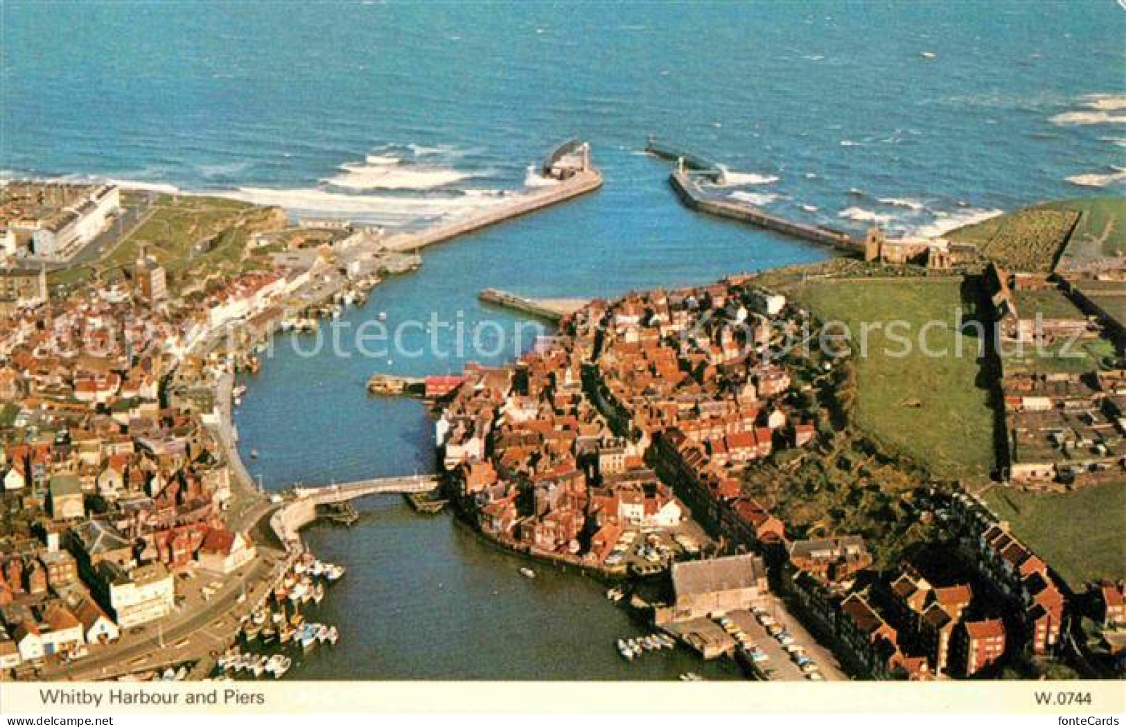 72779999 Whitby UK Fliegeraufnahme Harbour And Piers Ellesmere Port & Neston - Other & Unclassified