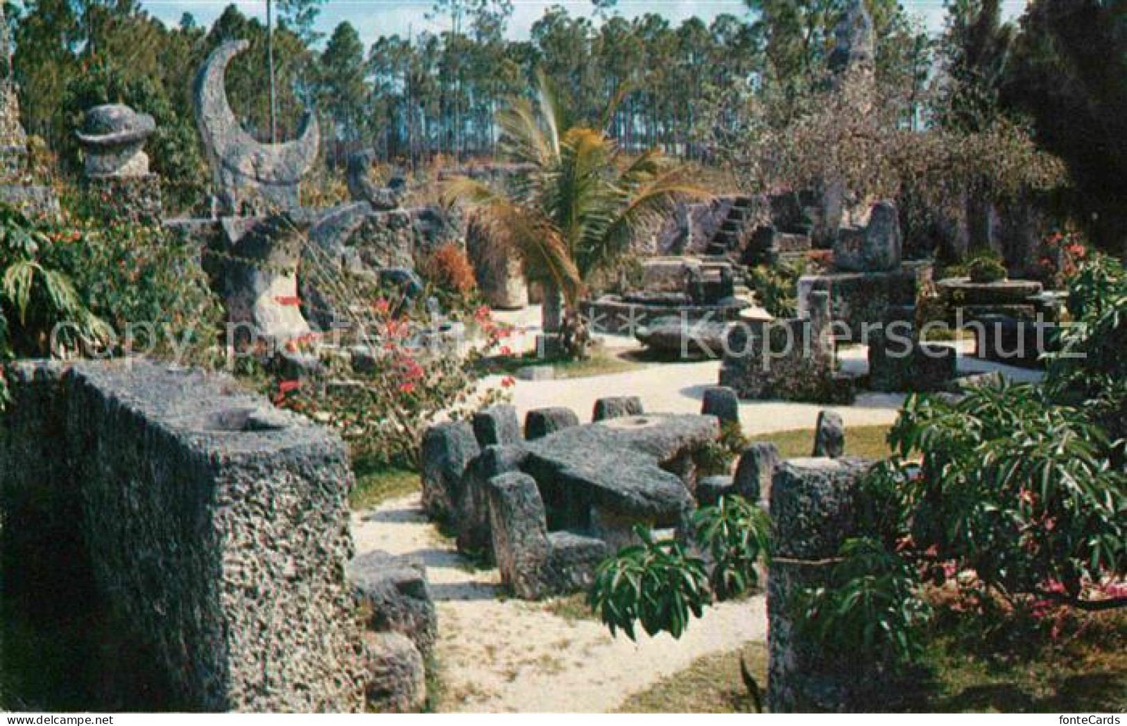 72770451 Miami_Florida The Coral Castle  - Autres & Non Classés