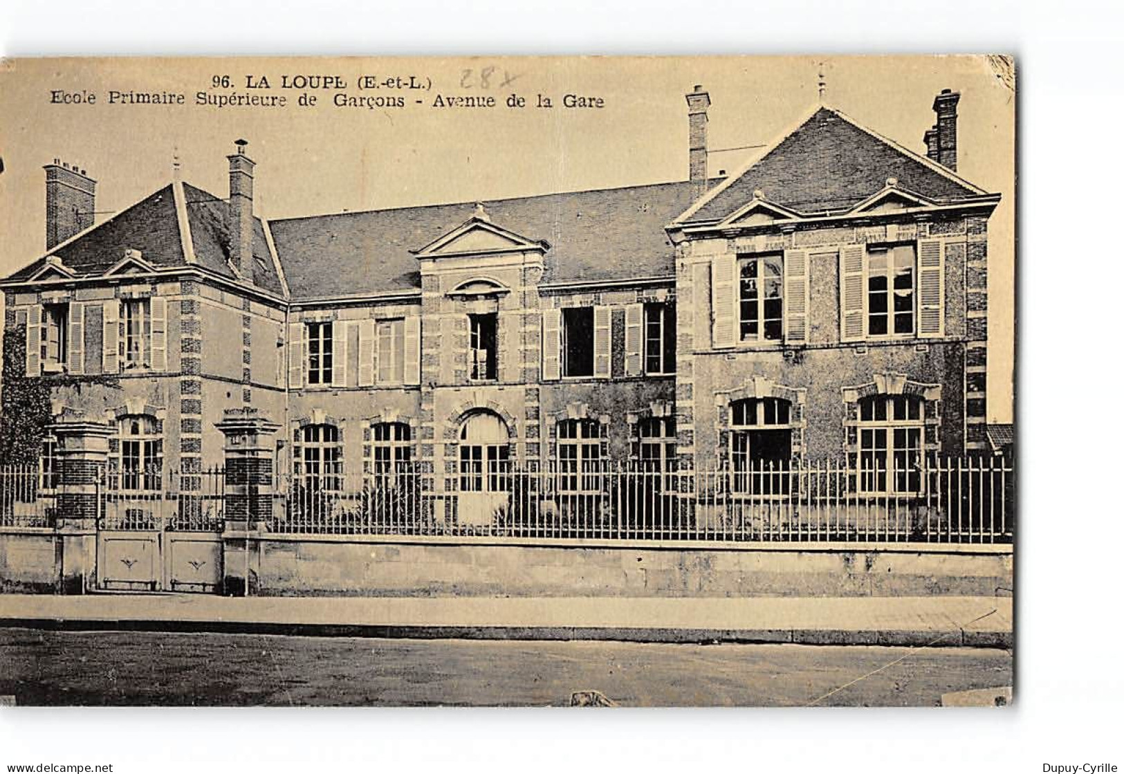 LA LOUPE - Ecole Primaire Supérieure De Garçons - Avenue De La Gare - Très Bon état - La Loupe