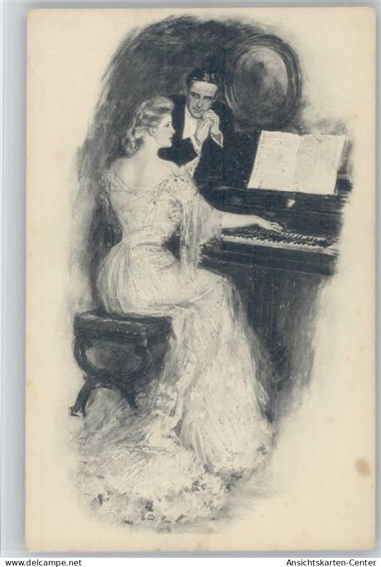 12030208 - Klavier Glamour Frau Spielt Am Klavier - - Autres & Non Classés