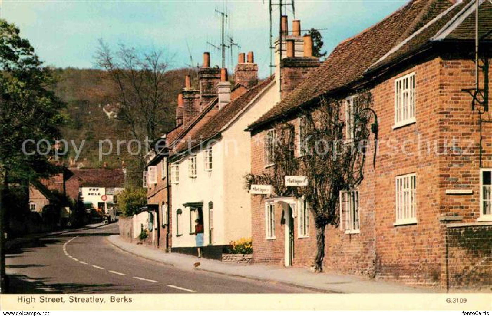 72767438 Streatley Berks High-Street  - Other & Unclassified