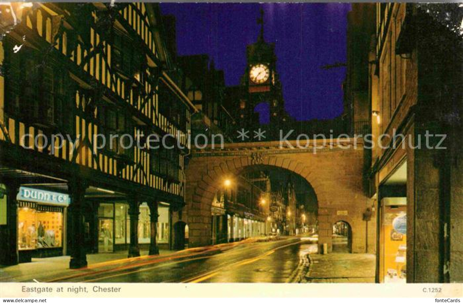 72764010 Chester Cheshire Eastgate At Night Chester - Altri & Non Classificati