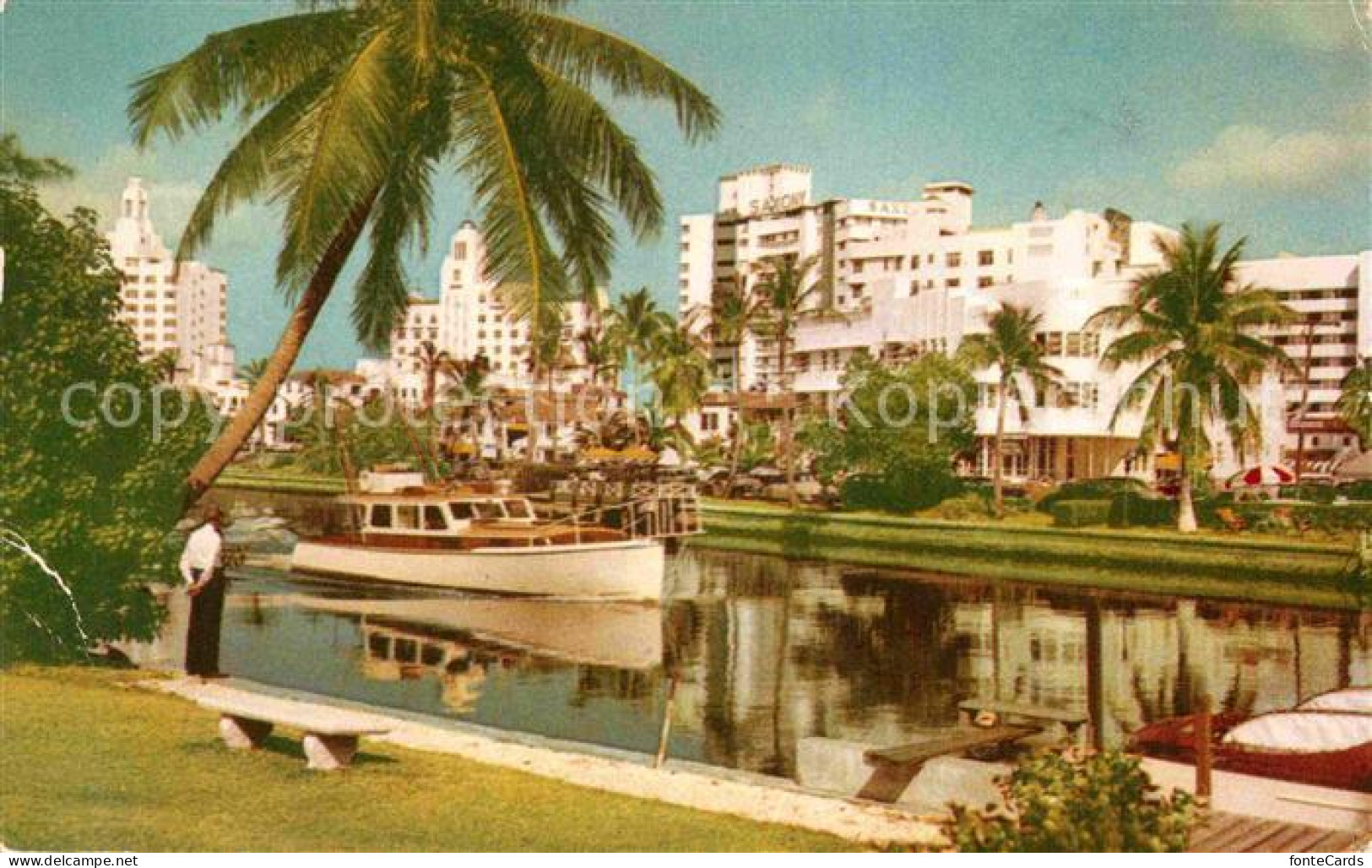 72764009 Miami_Beach Luxurios Hotels Along Collins Avenue Looking From Indian Cr - Other & Unclassified