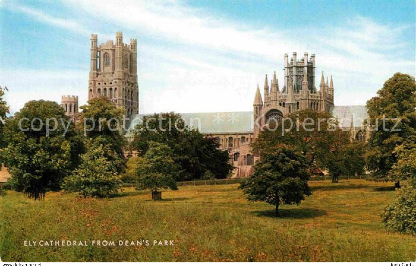 72757258 Ely East Cambridgeshire Ely Cathedral From Dean's Park  - Autres & Non Classés