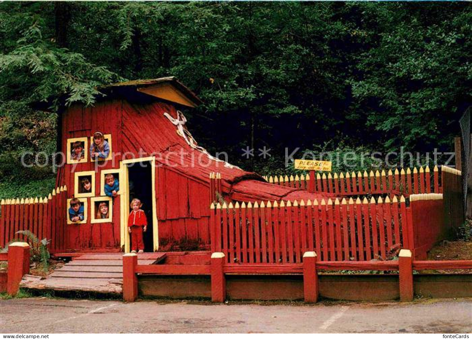 72719201 Leggett_California Piercy Redwood Shoe Play House - Other & Unclassified