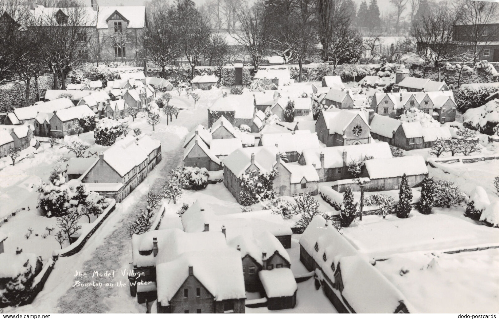 R295150 The Model Village. Bourton On The Water. Winter - Wereld