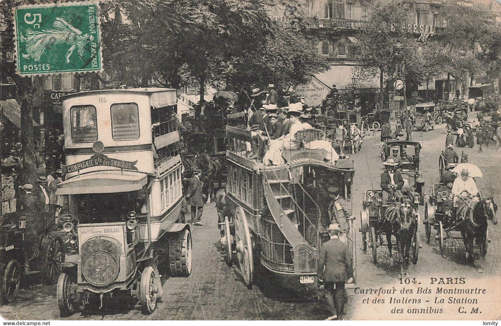 75 Paris La Station Des Omnibus Carrefour Boulevard Montmartre Et Boulevard Des Italiens CPA - Trasporto Pubblico Stradale