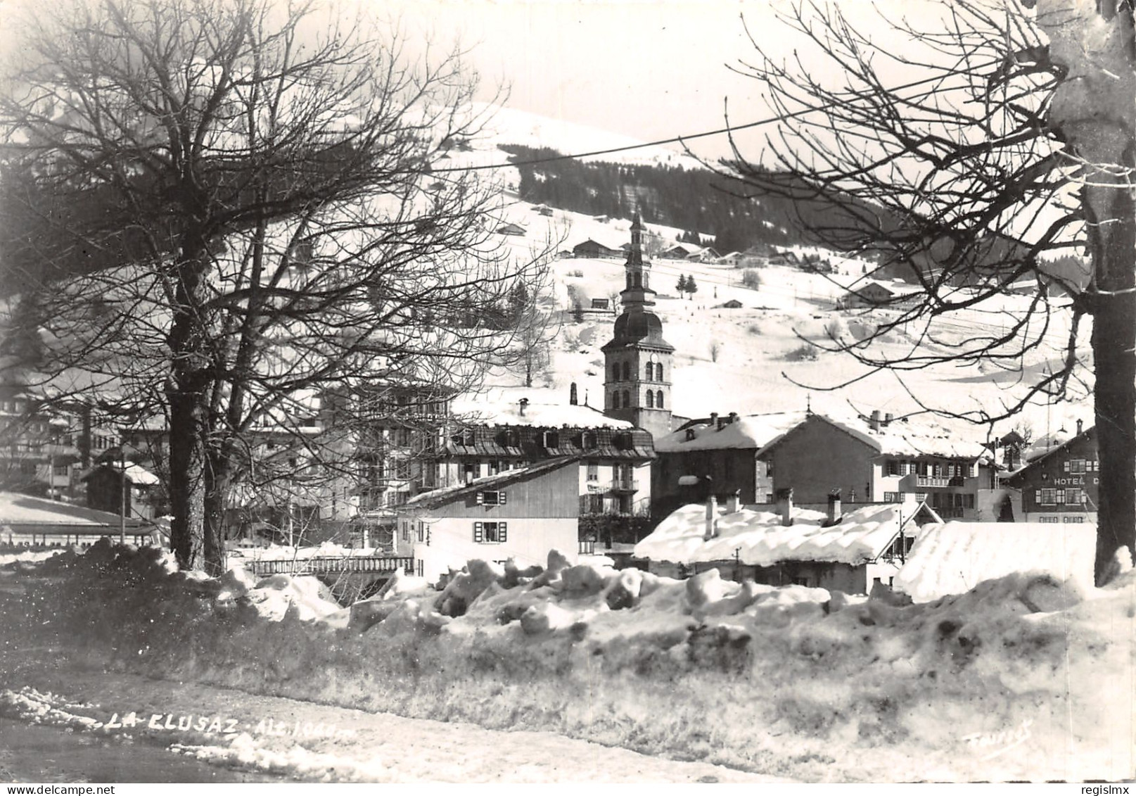 74-LA CLUSAZ-N°T561-B/0113 - La Clusaz