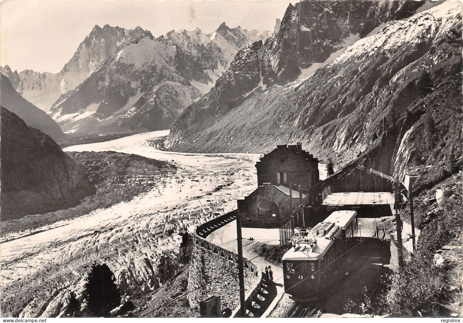 74-CHAMONIX-GARE DU MONTENVERS-N°T561-B/0071 - Chamonix-Mont-Blanc