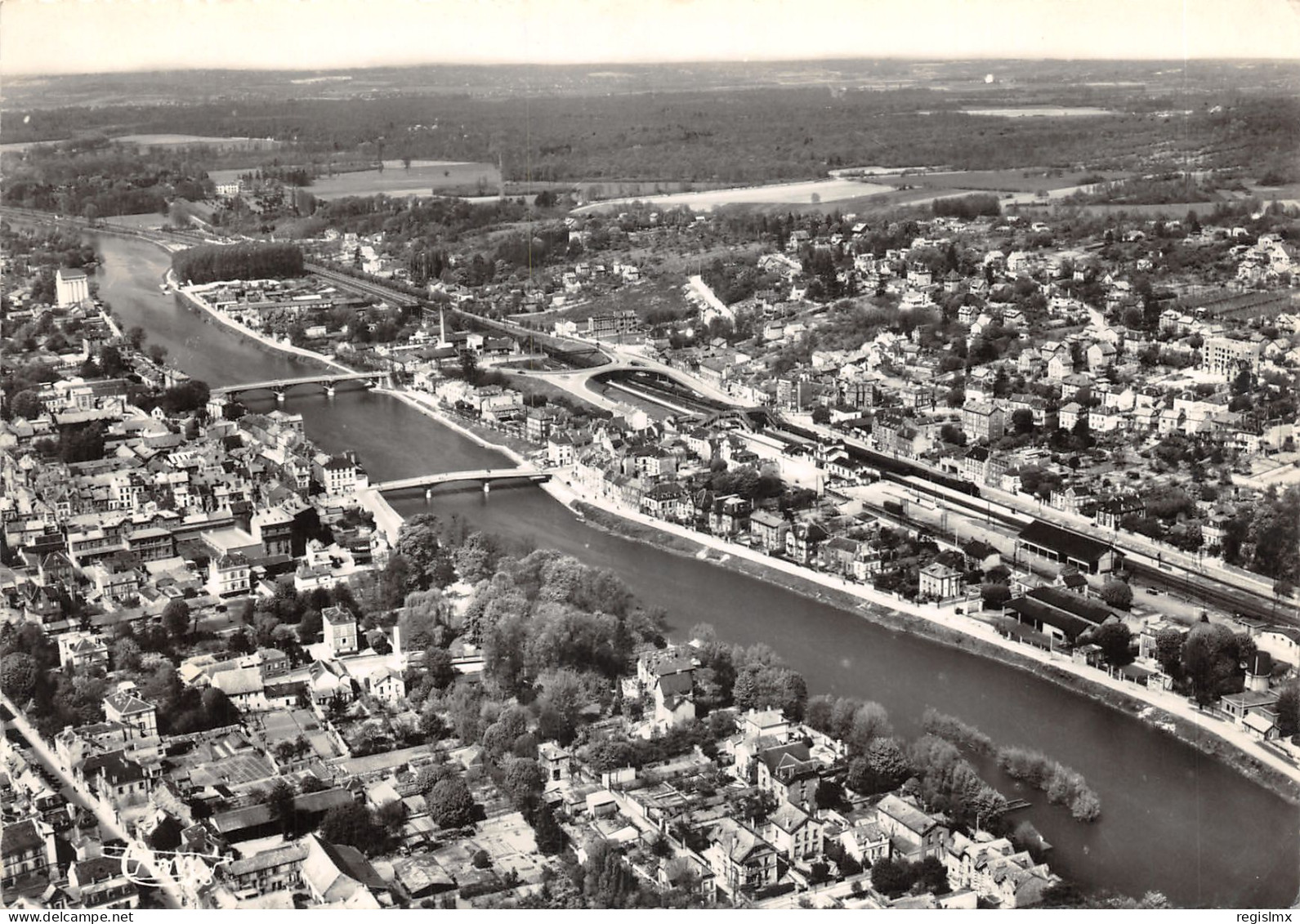 77-LAGNY-THORIGNY-N°T562-A/0081 - Lagny Sur Marne