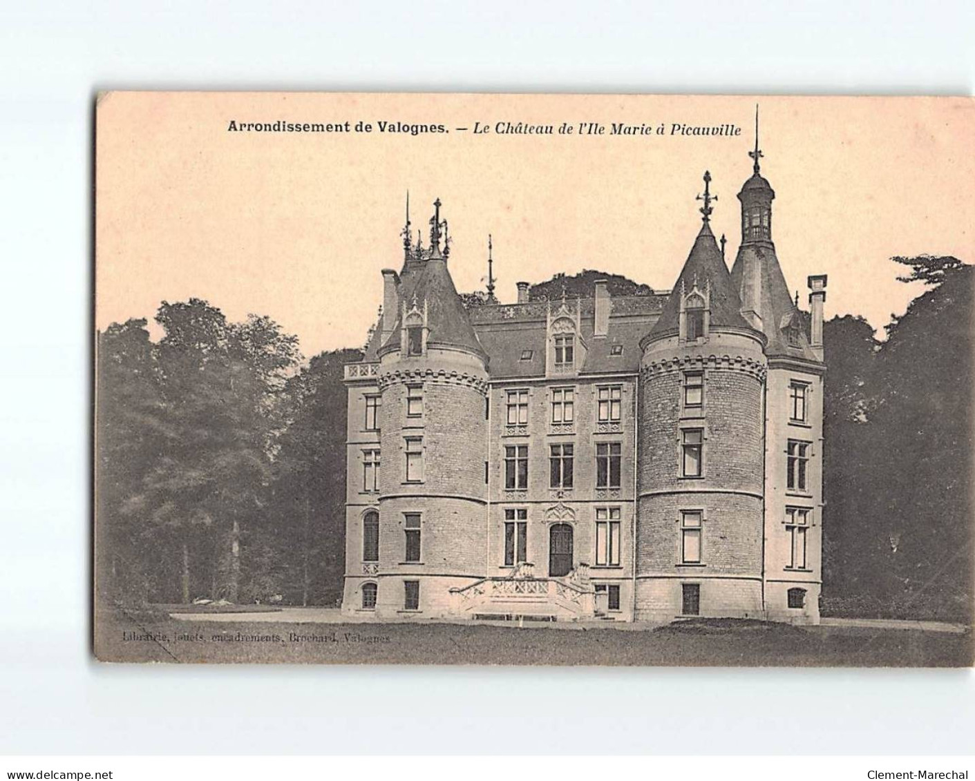 Arrondissement De VALOGNES : Château De L'Ile Marie à Picauville - état - Valognes