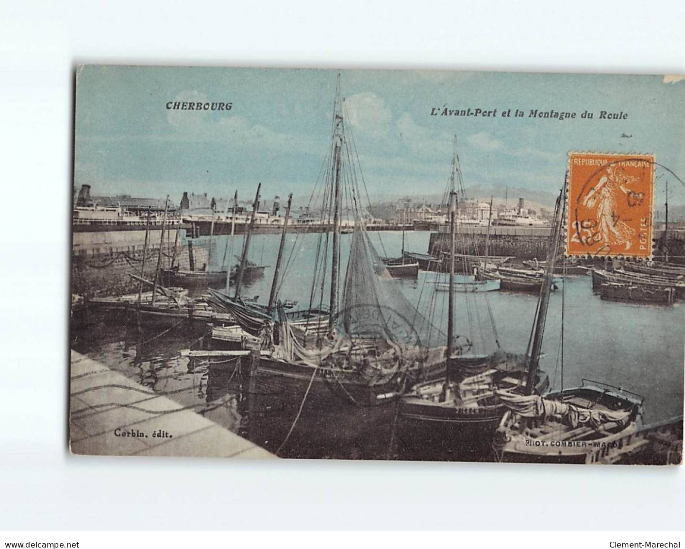 CHERBOURG : L'Avant-Port Et La Montagne De Roule - état - Cherbourg