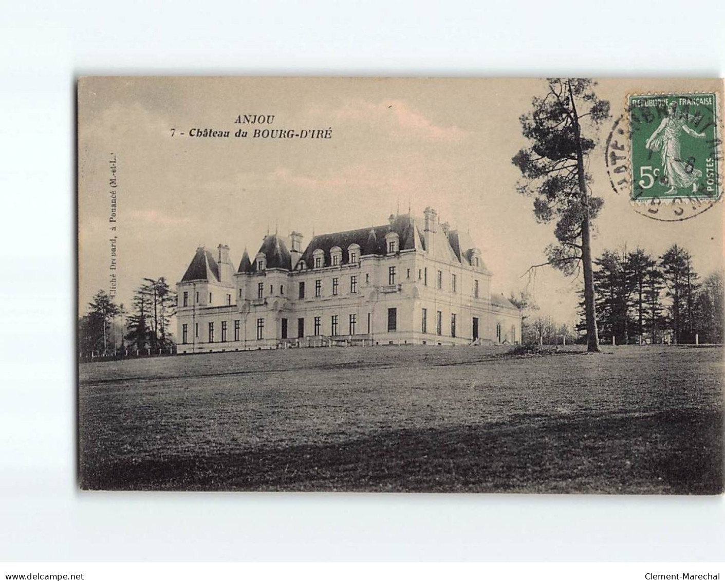 ANJOU : Château De Bourg D'Iré - Très Bon état - Sonstige & Ohne Zuordnung