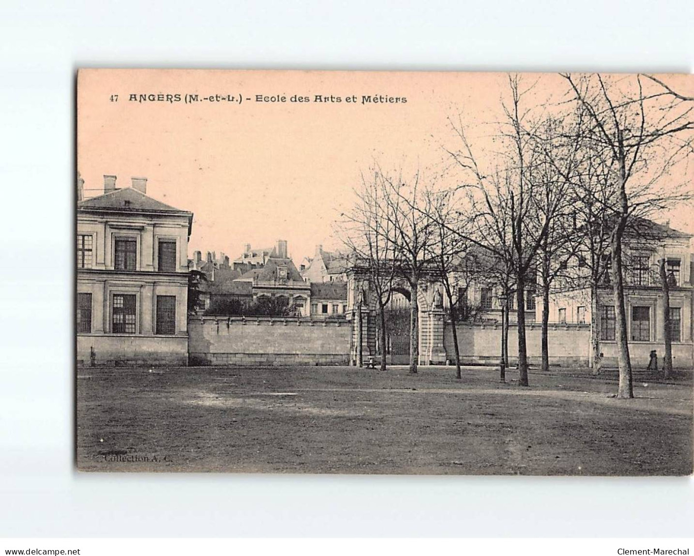 ANGERS : Ecole Des Arts Et Métiers - Très Bon état - Angers