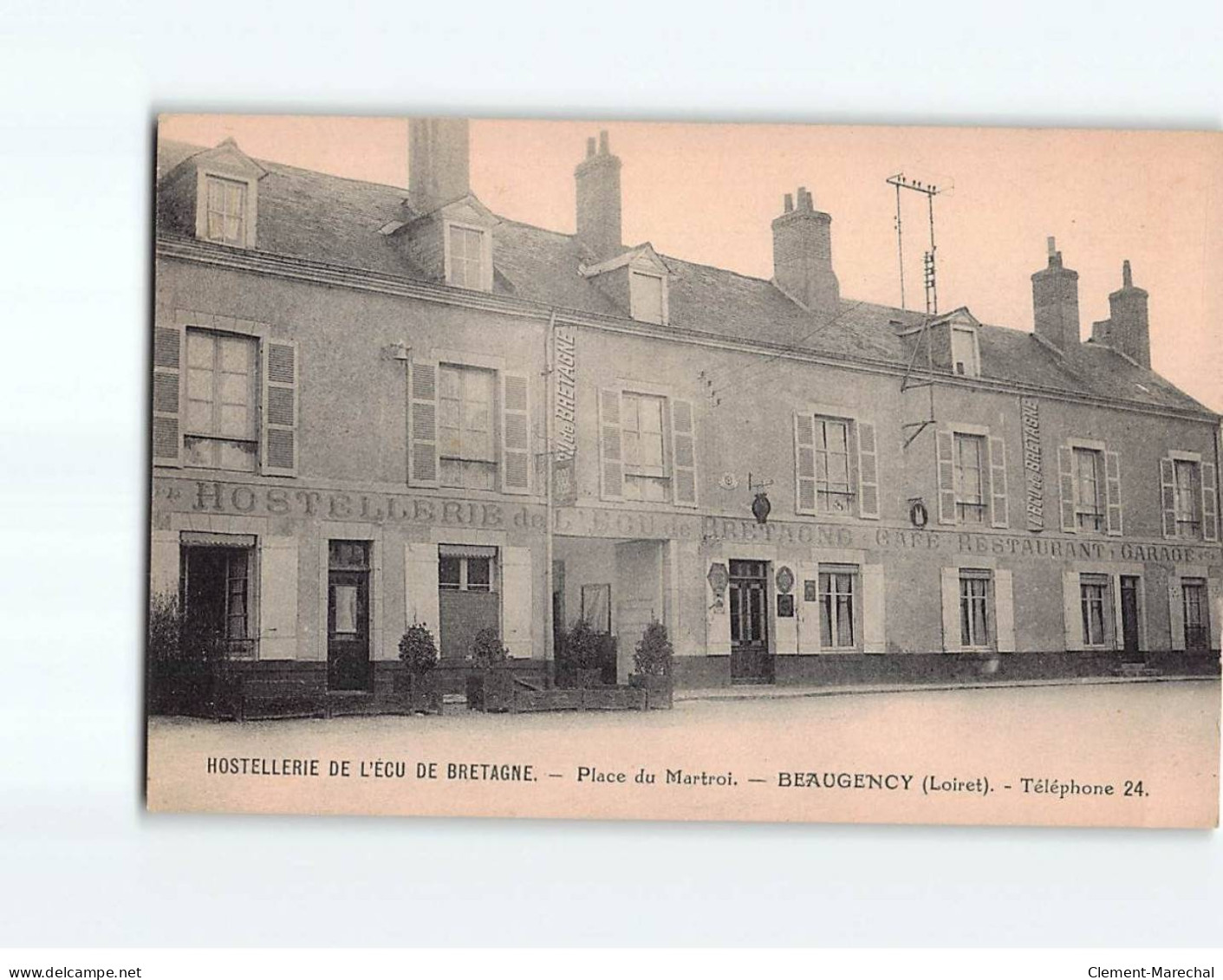 BEAUGENCY : Hostellerie De L'Ecu De Bretagne, Place Du Martroi - Très Bon état - Beaugency