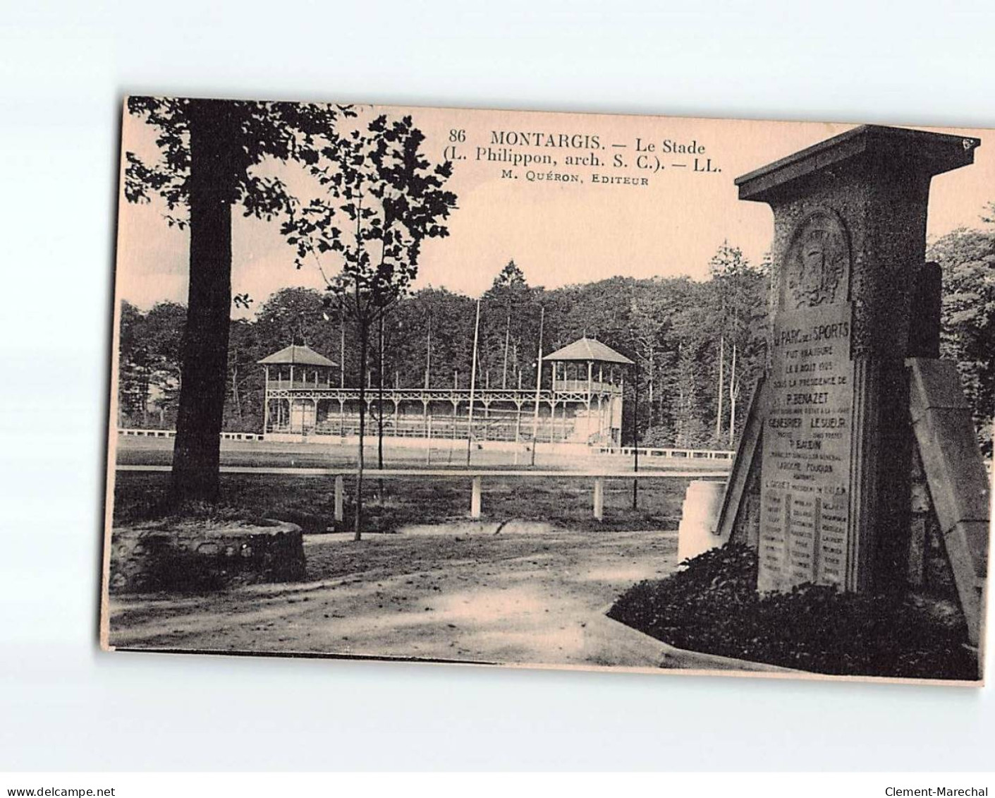 MONTARGIS : Le Stade - Très Bon état - Montargis