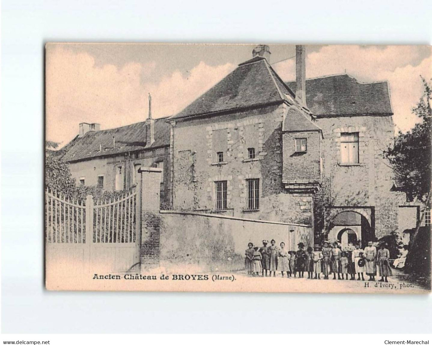 BROYES : L'Ancien Château - Très Bon état - Other & Unclassified