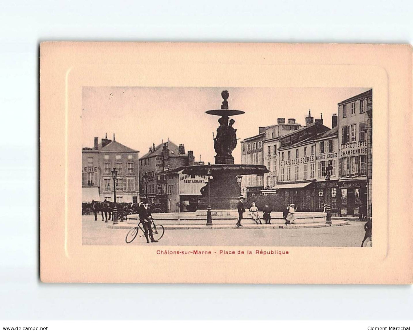 CHALONS SUR MARNE : Place De La République - état - Châlons-sur-Marne